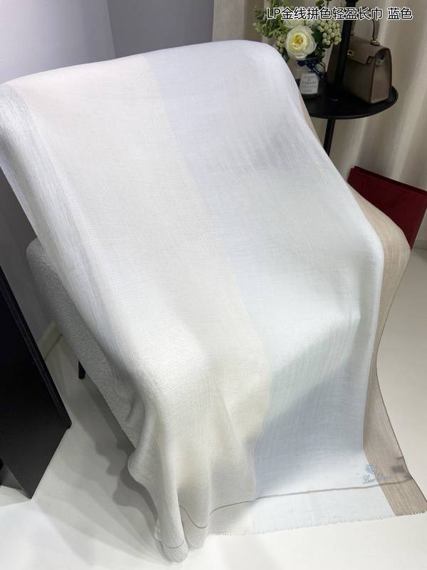 Loro Piana Scarf LPC00048 Loro Piana Scarf LPC00048